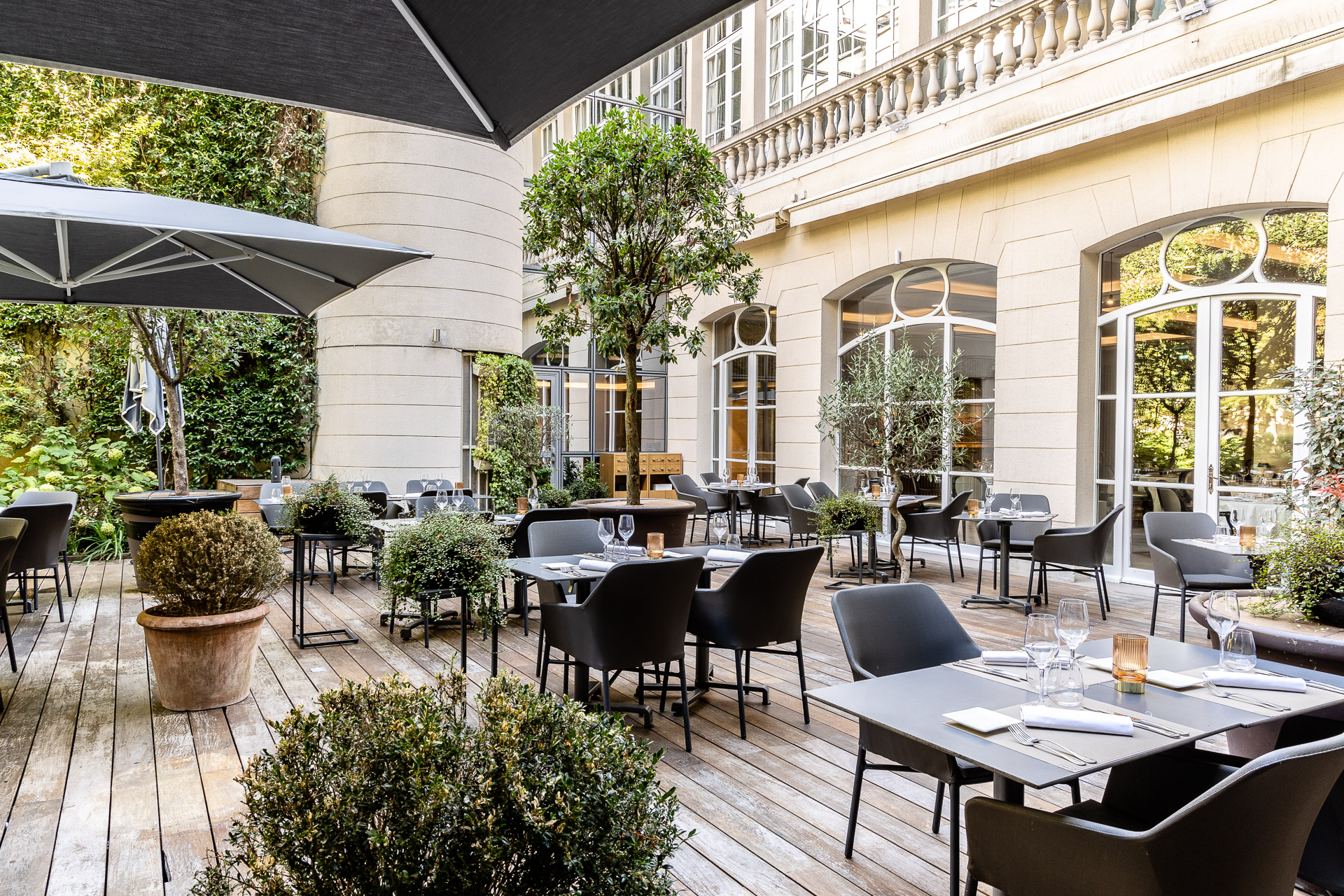 Terrasse hotel des arts et métiers restaurant prestige sodexo