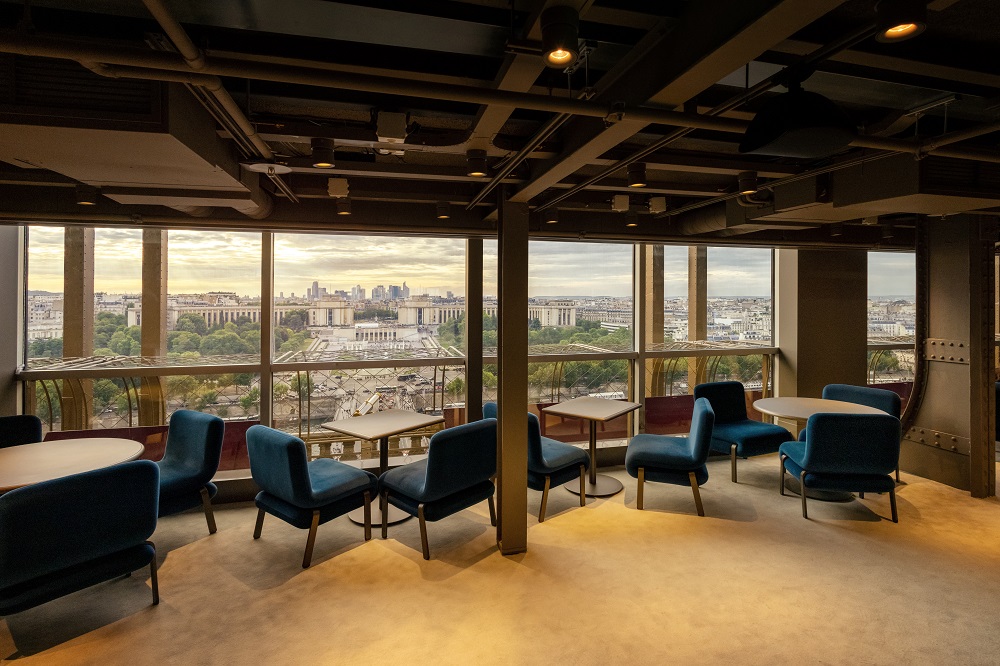 madame_brasserie_vue_lounge