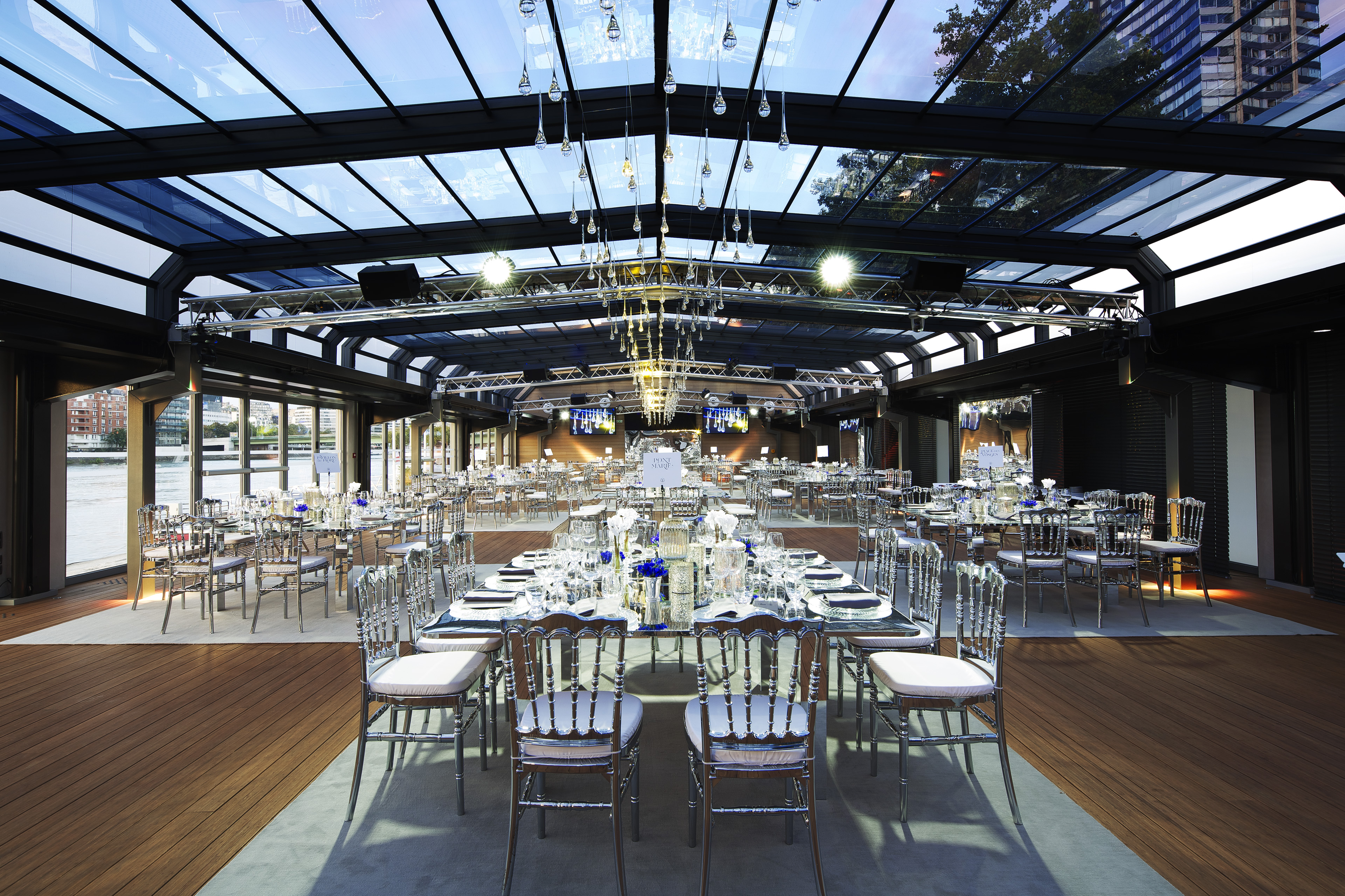 Gala Salon Nework Yachts de Paris
