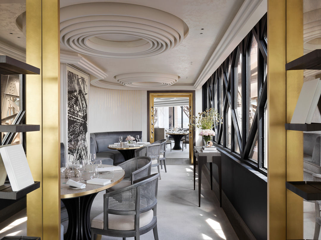 restaurant_le_jules_verne_salon