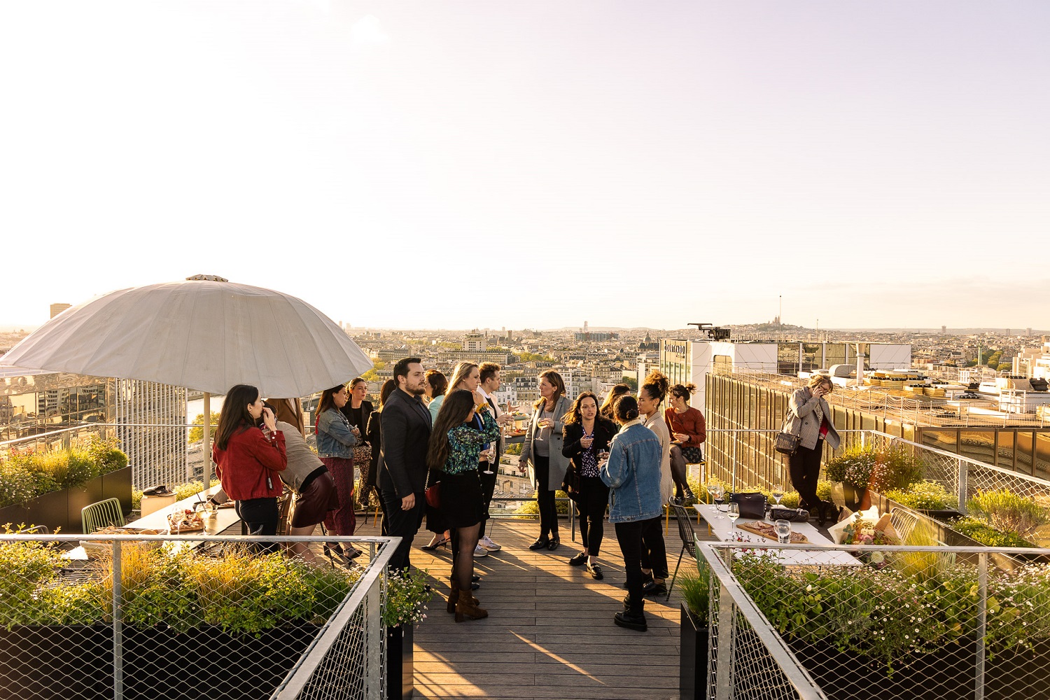 Rooftop du laho business center prestige sodexo format afterwork