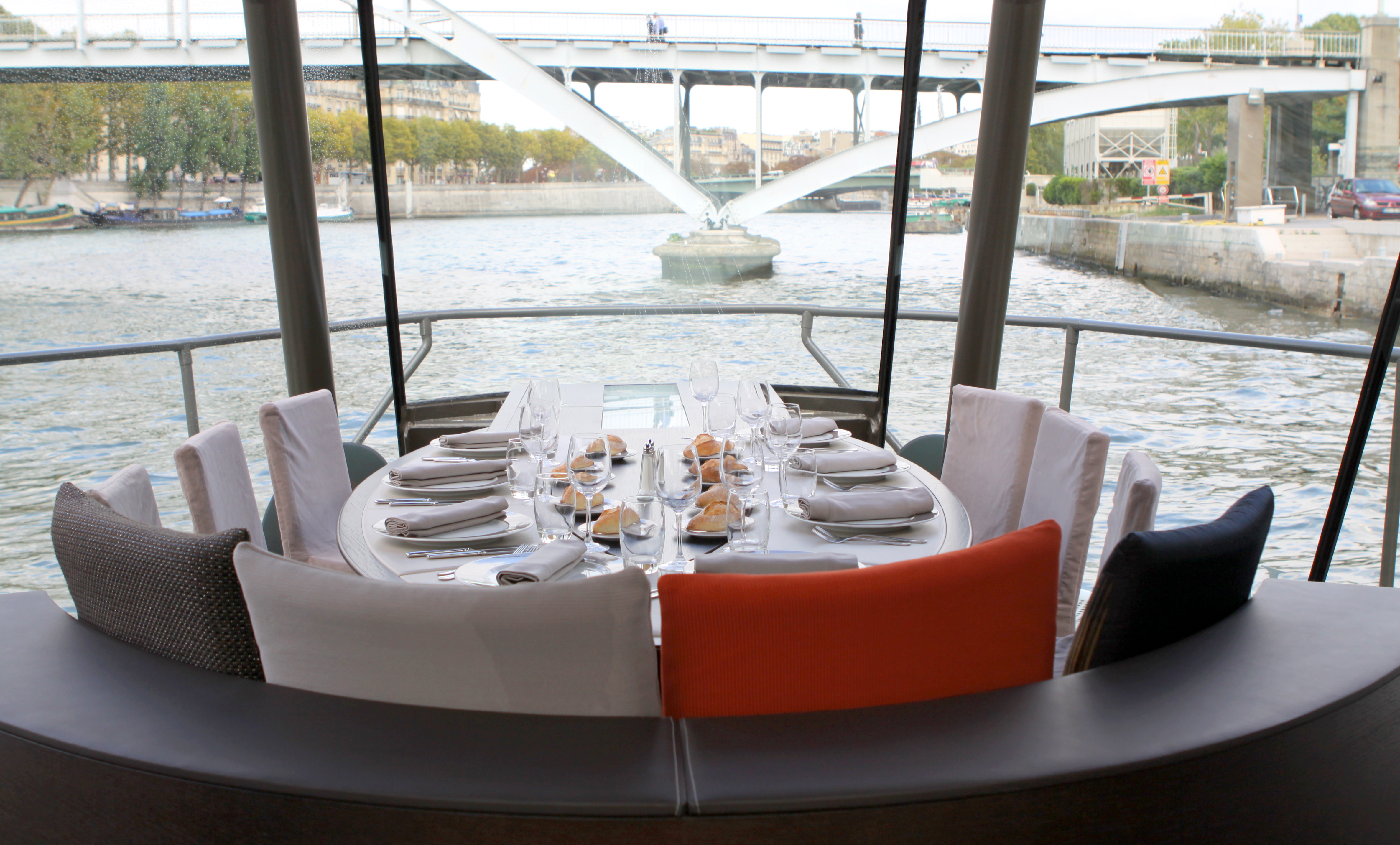 Bateaux parisiens