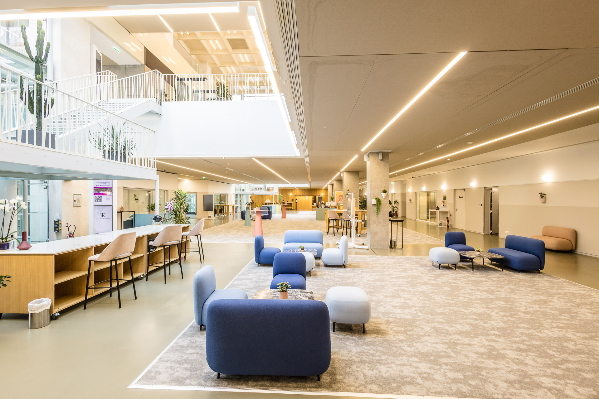 Rives montparnasse foyer hall accueil clients prestige sodexo